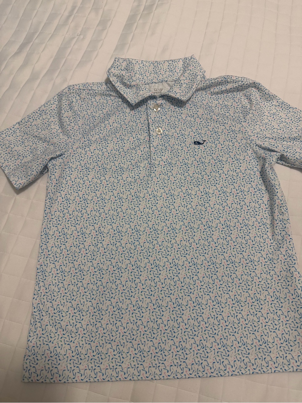 Boys Blue Pattern Vineyard Vines polo & Navy Shorts under armour - Picture 2 of 3